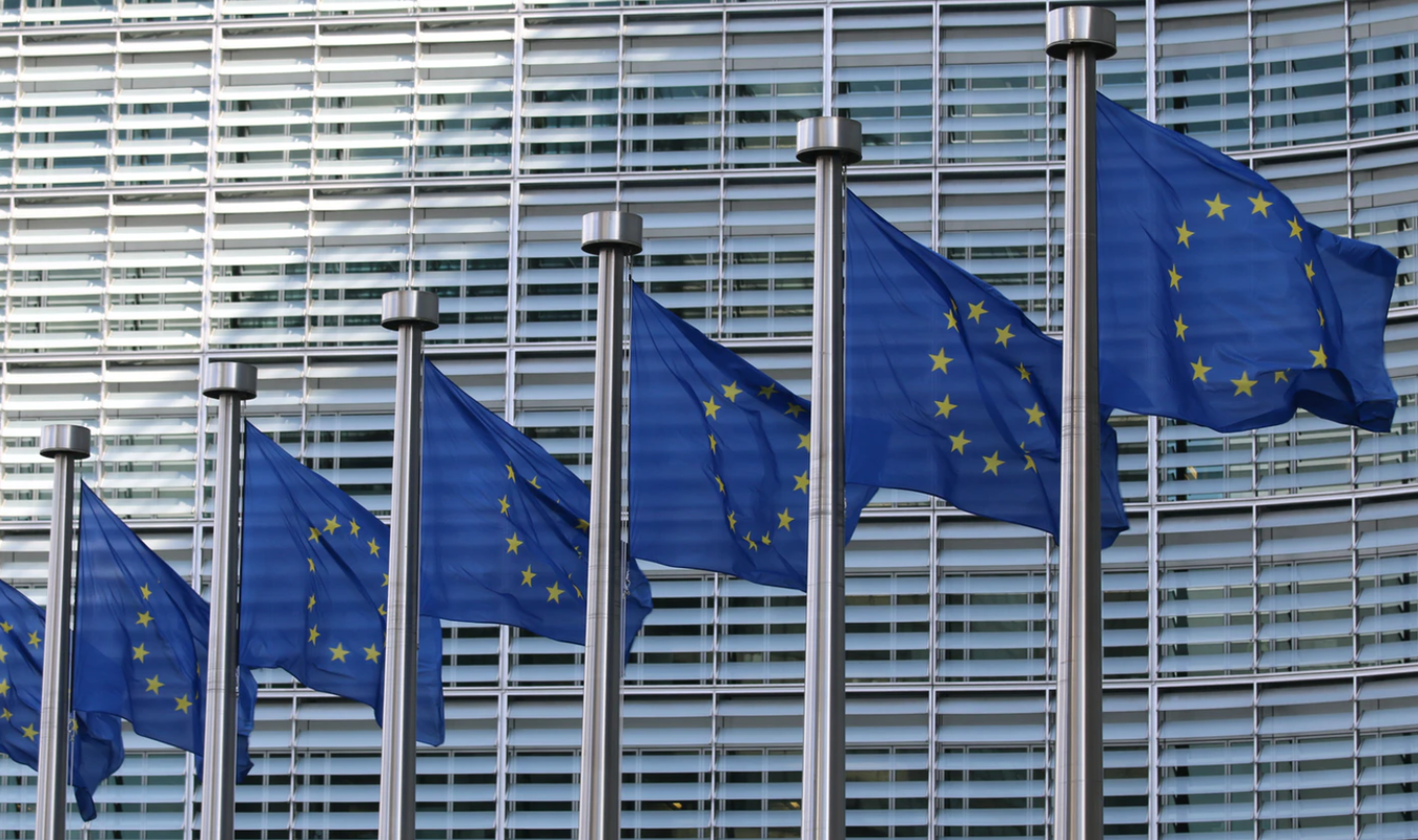 2025090209173582799 2025090209173582799