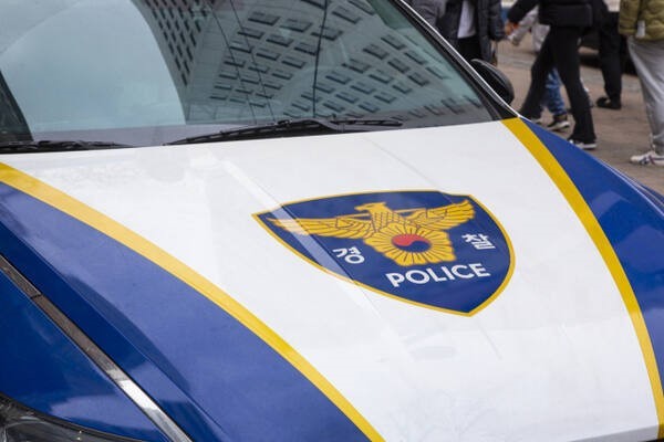 b32e85a67886779f4bd56c19b2485a4fu5