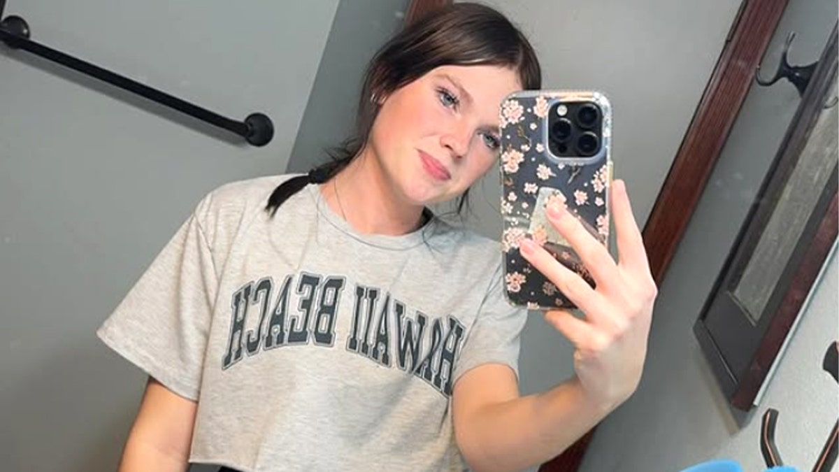 carnival-horizon-02 carnival-horizon-02