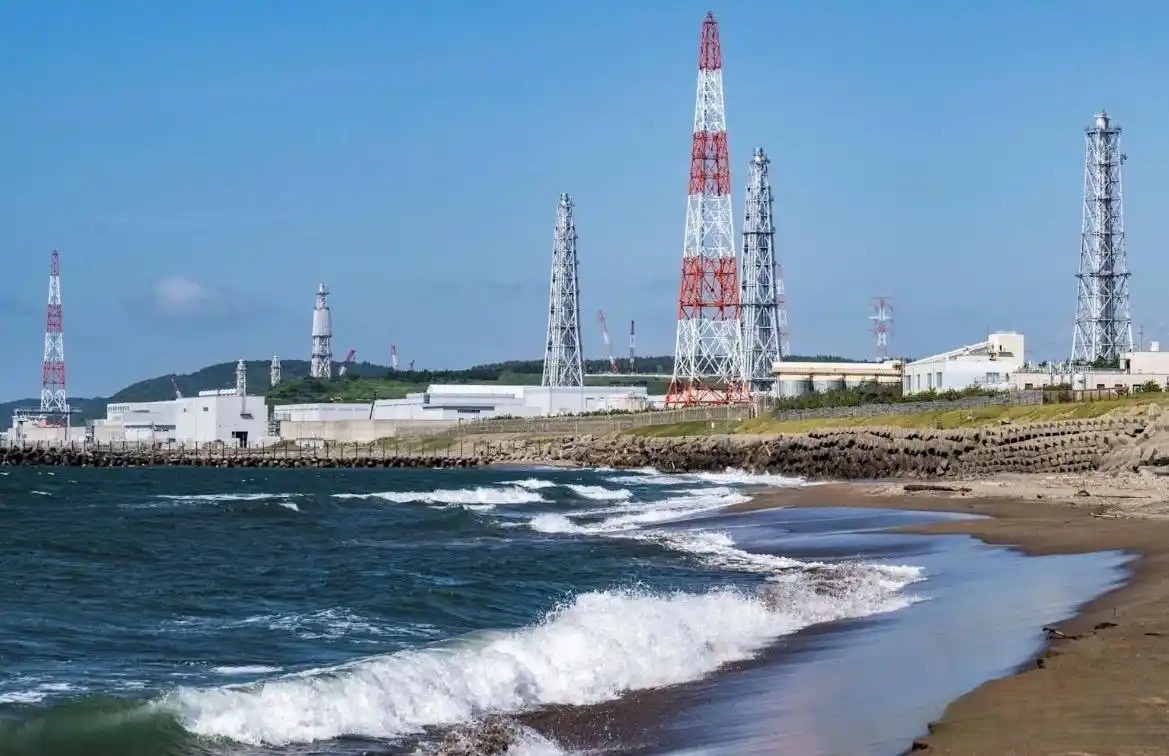 d57edff2d9debbb18f35b101373ab525